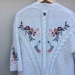 🦋 Stunning Floral Embroidered Open Long Cardigan